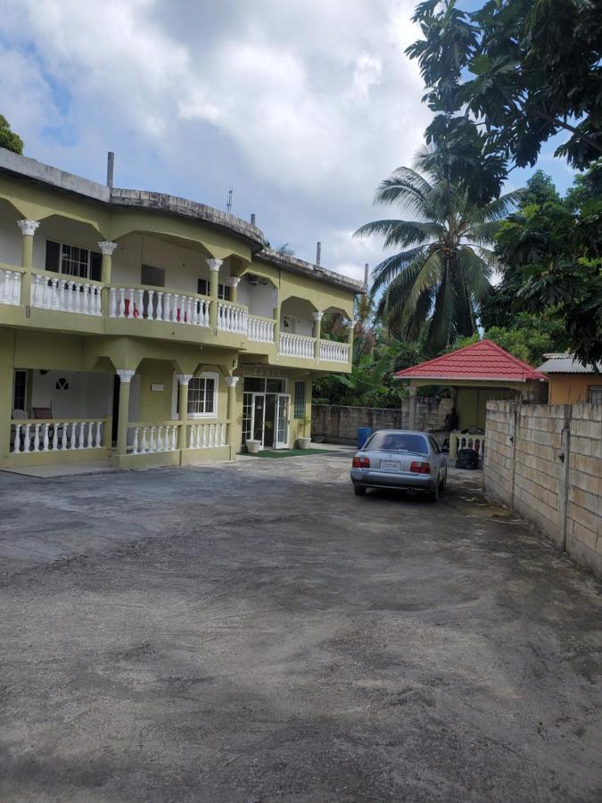 Comfy Guest Rooms Port Antonio Exterior photo