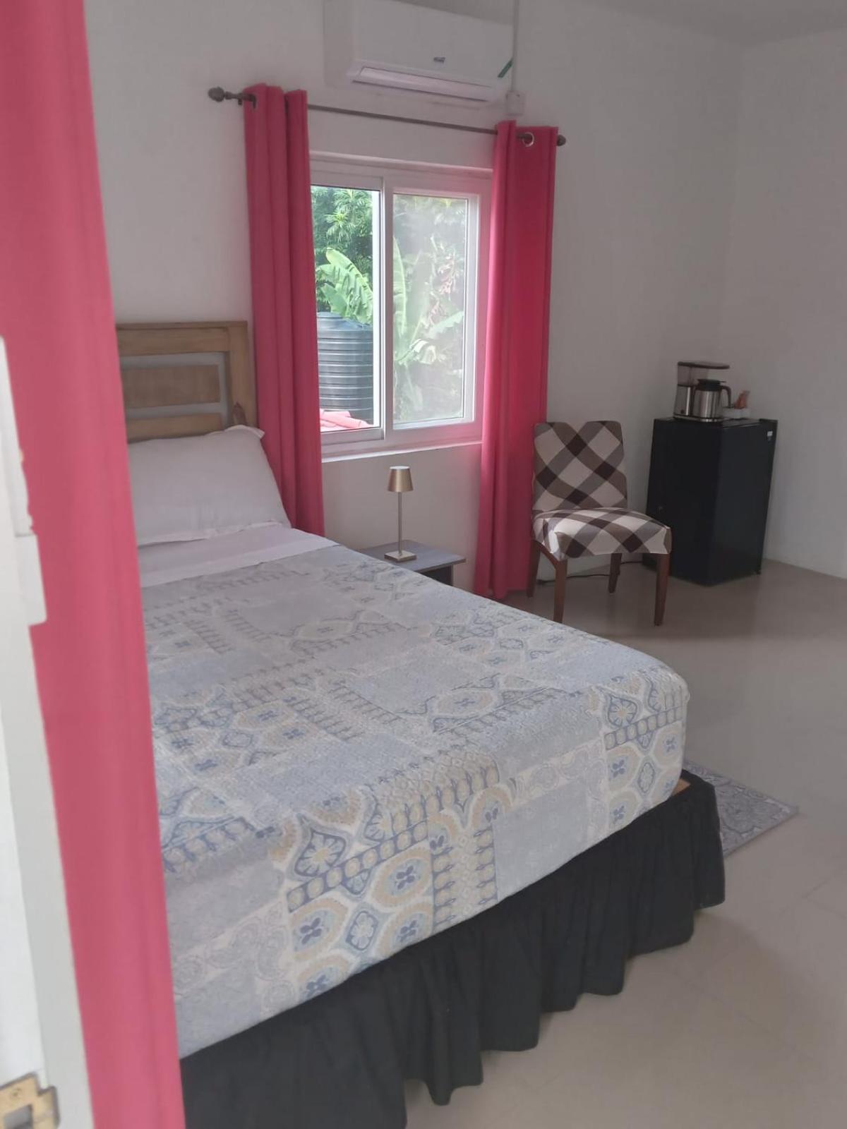 Comfy Guest Rooms Port Antonio Exterior photo
